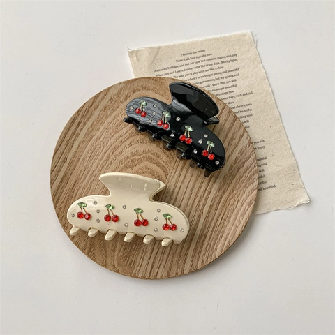 Retro Sweet Acetate Rhinestone Cherry Hair Claw Clip Cute Fruit Design Niche Women Decorative Elegant Hair Accessory