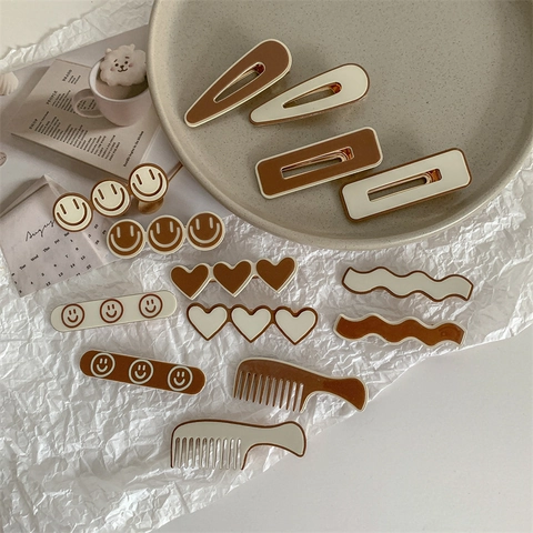 Cute Acrylic Hair Clips For Women Girls Matte Coffee Cream White Smiley Face Heart Duckbill Clips Korean Style Hairpins