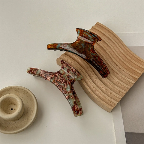 French Style Acetate Hair Claw Clip For Women Large Tortoiseshell Marble Pattern Shark Clip Elegant Hair Accessories