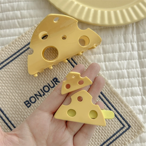 Creative Cheese Shaped Hair Claw Clip Novelty Acrylic Large Shark Clip Duckbill Clip For Women Cute Hair Accessories