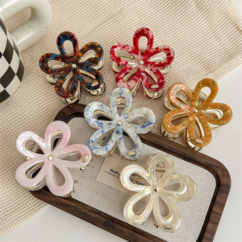Elegante Fermaglio a Artiglio a Forma di Camelia per Donna in Acetato di Cellulosa Trama Marmo Fermaglio per Capelli Moda