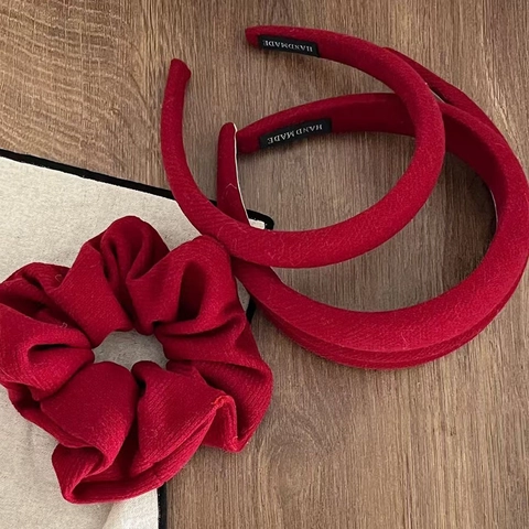 Diadema de Tela Roja Retro Francesa para Mujer Acolchada de Parte Superior Alta Accesorios para el Cabello de Navidad Año Nuevo Scrunchie