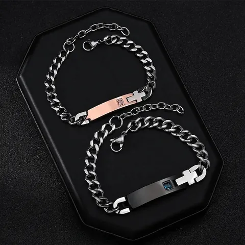 Bracciale da Coppia in Acciaio Inossidabile Titanio Croce Piastra ID Zircone Catena Cubana Bracciale per Regalo San Valentino Uomo Donna