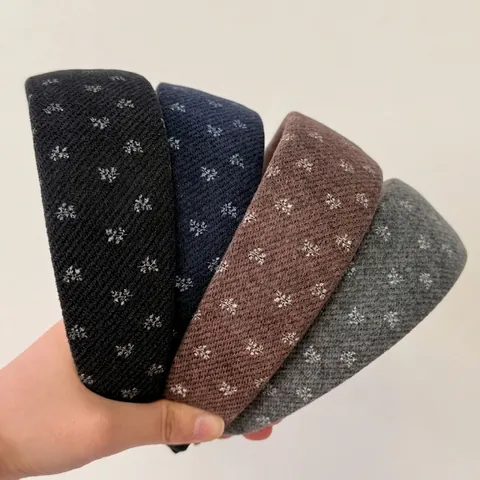 Vintage Knitted Floral Headband Padded Hair Band For Women Girls Thick Cloth Hair Hoop Autumn Winter Decorative Accessories