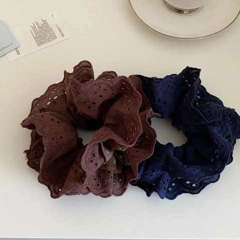 Chouchous à Pois en Dentelle Double Couche Retro Maillard pour Femmes Attaches à Cheveux en Tissu Broderie Anglaise Grande Taille