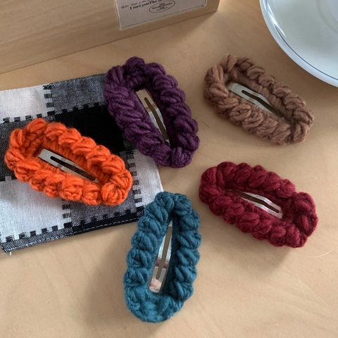 Barrettes en Fil de Laine Tricotées Vintage Pinces BB en Laine Fait Main Automne Hiver pour Femmes Filles Style Coréen Décoration
