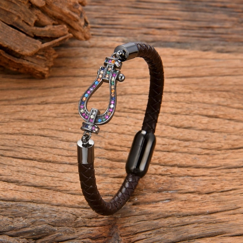 Pulsera de Cuero Trenzado Con Hebilla de Herradura de Acero Inoxidable Circonia Multicolor Incrustada Accesorios de Cobre Joyería Unisex Retro