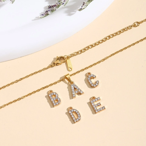 Collar con Colgante de Inicial de Alfabeto de Acero Inoxidable Aleación Strass Pave Oro Plata Oro Rosa Joyería de Moda para Mujer Accesorio