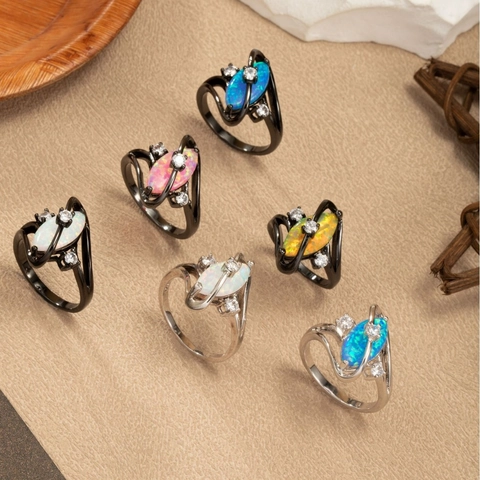Anello Cuore in Rame Placcato Oro Nero Vintage con Opale Artificiale Marquise per Donna Gioielli con Strass Intarsiati