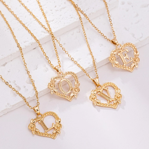 Moda Collana Con Pendente a Cuore Iniziale In Rame Per Donna Lusso Strass Floreale Collana Iniziale Gioielli Regalo