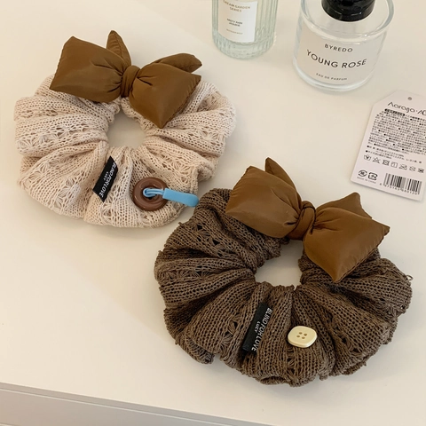 Chouchou à Nœud Tricoté de Style Coréen Grands Élastiques à Cheveux en Tissu Décoration de Boutons Accessoires Femmes