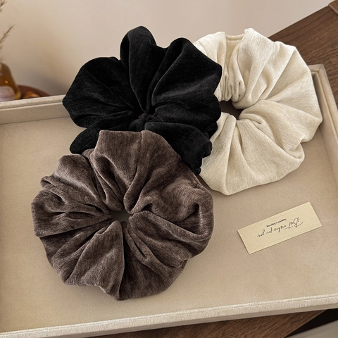 Large Solid Color Velvet Scrunchie For Women Korean Style Simple Hair Tie For Bun Soft Elastic Hair Rope Hair Accessories