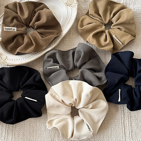 Scrunchies de Tela de Color Sólido Hechos a Mano Gomas de Pelo Grandes Minimalistas Accesorios de Moda para el Cabello para Mujer Diario
