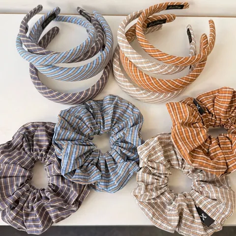 Scrunchie in Tessuto a Quadri Cerchietto Plaid per Donna Fresco Dolce Fatto a Mano Accessori per Capelli a Quadri Fascia per Capelli