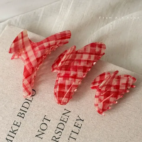 Pince à Cheveux en Acétate Gingham Rouge Blanc Style Coréen Rétro Pince Requin pour Femmes Accessoire de Coiffage Élégant