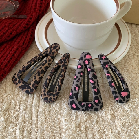 Koreanische Haarspangen Stoff Leopardenmuster Vintage Wassertropfen Dreieck BB-Clips Für Damen Täglich Haarstyling Zubehör