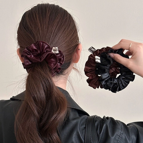 Vintage Faux Leather Scrunchies For Women Pleated Solid Color Elegant Hair Tie Large Hair Ring Autumn Winter Hair Accessories