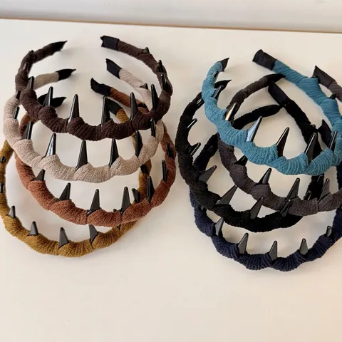 Diadema de Pana Vintage en Ondas Con Dientes Antideslizante Punk Con Tachuelas Para Mujer Accesorios de Pelo Otoño
