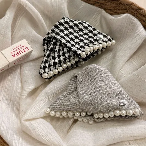 Elegante Molla per Capelli in Tessuto Tweed Con Perla Artificiale Vintage Pied de Poule Accessorio per Capelli Donna