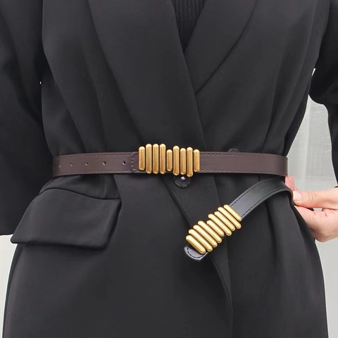 Cinturón de Cuero Sintético Vintage para Mujer Con Hebilla de Metal Estriado Dorado Estilo Coreano Delgado para Trajes Abrigos