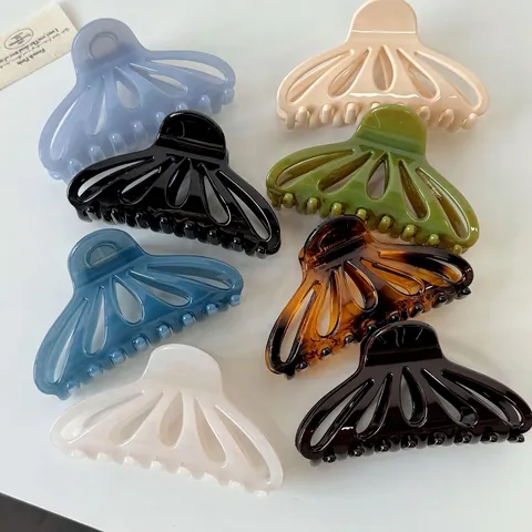 French Style Resin Fan-Shaped Hollow Hair Claw Clip Large Strong Hold Elegant Glossy Shark Clip Hair Accessories For Women Daily