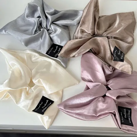 Koreaanse Grote Satijnen Scrunchie Strik Ontwerp Handgemaakte Satijnachtig Ponytail Houder Dames Mode Haaraccessoires