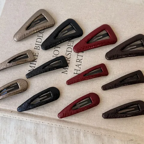 Pinces à Cheveux Géométriques en Cuir PU Vintage pour Femmes Motif Peau de Serpent Goutte d'Eau Triangle BB Clips