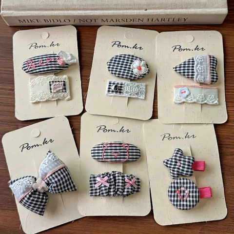 Dolci Fermagli Per Capelli A Fiocco A Quadri Bianco E Nero Stile Coreano Per Ragazze Pizzo In Tessuto Stella Cuore Orso Accessori Per Bambini