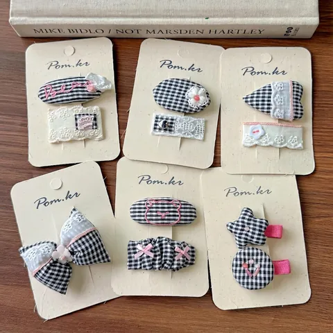 Dolci Fermagli Per Capelli A Fiocco A Quadri Bianco E Nero Stile Coreano Per Ragazze Pizzo In Tessuto Stella Cuore Orso Accessori Per Bambini