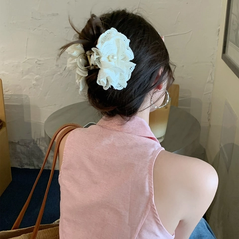 Molletta per Capelli in Pizzo Coreano con Fiore e Perla Artificiale Fiocco per Donna Dolce Elegante Clip a Banana Fatta a Mano