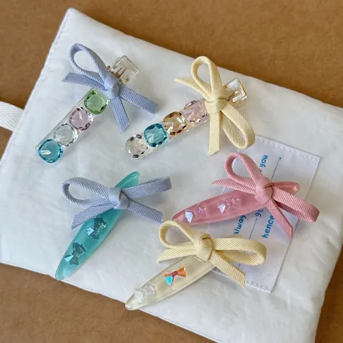 Sweet Sparkling Rhinestone Bow Hair Clip For Women Macaron Color Resin Duckbill Clip Fairy Aesthetic Side Hairpin Accessories