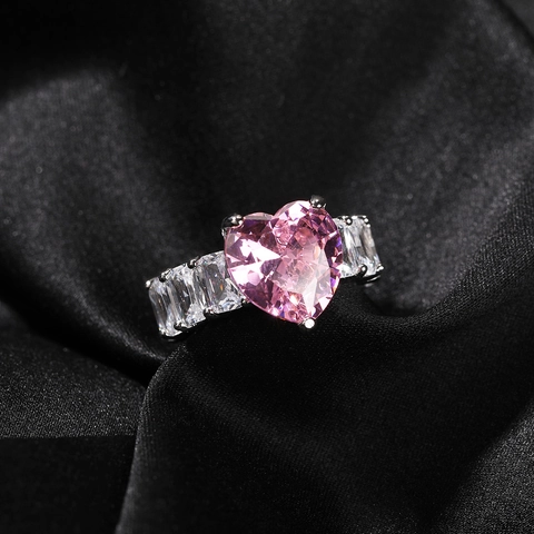 Hip-Hop INS Stil Herz Zirkonia Ring Für Damen Kupfer Eingelegt Rosa Weiß Zirkon Gold Silber Plattiert Trendy Ringe Schmuck