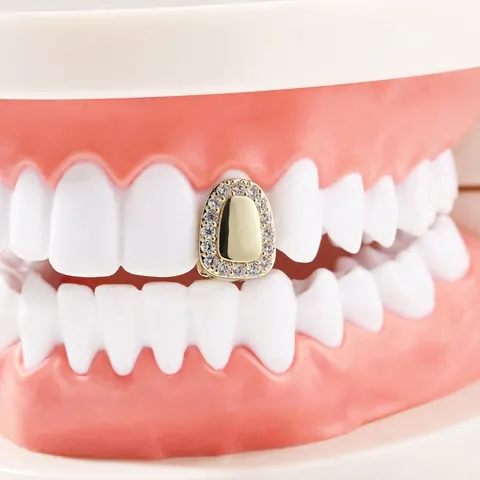 Hip Hop Micro-pave Zirconia Single Tooth Grillz Copper Gold Plated Rap Accessory Personalized Exaggerated Jewelry For Women Men