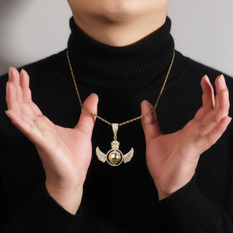 Hip Hop Koper Zirconia Vleugels Globe Kroon Hanger Ketting Iced Out Planeet Vleugel Hanger Ketting Met Touwketting Voor Heren Dames