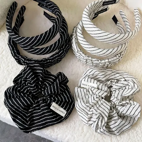 Koreanisch Minimalistisch Schwarz Weiß Gestreift Stoff Haarreif Und Haargummi Handgefertigt Schleife Haarschmuck Für Damen Alltag