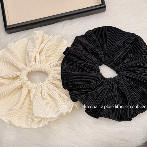 French Style Pleated Fabric Scrunchie Elegant Shimmer Oversized Elastic Hair Tie Solid Color Off White Black Hair Accessories For Women