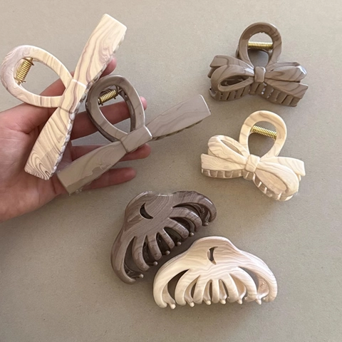 Elegant Marble Pattern Hair Claw Clip Bow Shape Acetate Hair Clip For Women Bun Hairstyle Large Shark Clip Accessories
