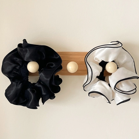 Women Large Satin Hair Scrunchies Elastic Oversized Hair Ties Fashion Solid Color Elegant Ponytail Holder Hair Accessories