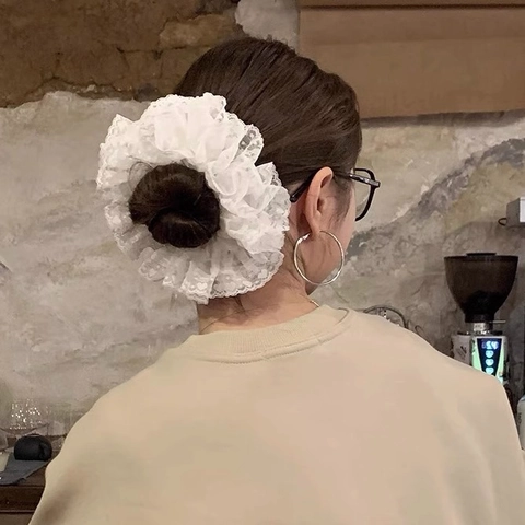 Französischer Stil Große Weiße Spitze Netz Haargummi Ballett Mehrschichtige Gefaltete Haargummi Damen Elegante Haar Accessoires