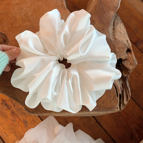Oversized Satin Satin Scrunchie Elegant Pleated Large Hair Tie For Women Girls Simple Solid Color Hair Accessory