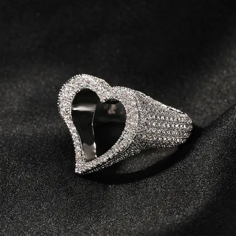 Anello Cuore Cavo Hip Hop Iced Out Ottone Zirconia AAA Gioielli di Moda per Donne Uomini Anello Scintillante per Feste