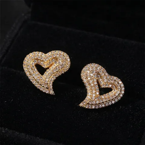 Orecchini a Lobo a Cuore Con Perno in Argento Sterling 925 Rame Micro Pave Zirconia Hip Hop Amore Orecchini Per Donna