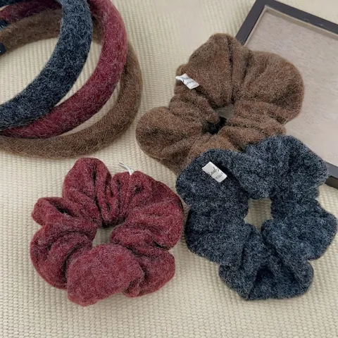 Knitted Plush Hair Scrunchie Headband Korean Style Maillard Fabric Elastic Hair Ties For Women Autumn Winter Accessory