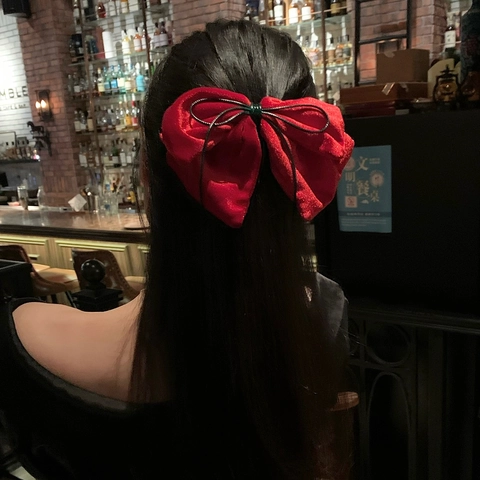 Vintage Burgundy Bow Hair Clip Handmade Elegant Red Fabric Hair Accessory For Women Party Hair Decoration Classic Headwear