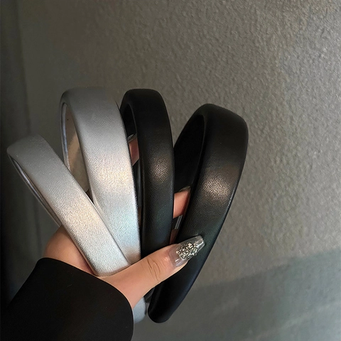 Serre-tête Rembourré En Cuir PU Minimaliste Pour Femmes Couleur Unie Argent Métallique Noir Grain De Litchi Accessoire Cheveux