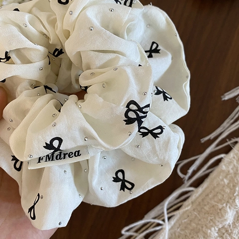 Elegante Elastico Per Capelli Bianco Crema Con Motivo A Fiocco Nero E Strass Scintillanti Accessorio Per Capelli Coreano Donna