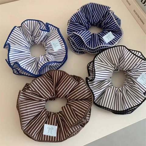 Damen Große Gestreifte Haargummi Stoff Haarbänder Handgefertigt Polyester Elastische Rüschen Haarband Frischer Stil Haarschmuck
