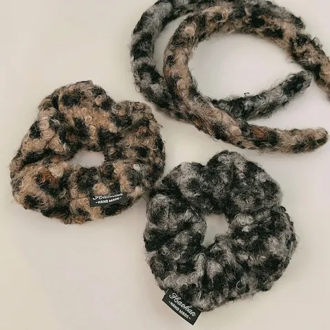 Leopardenmuster Plüsch Lammfell-Imitat Haarschmuck Winter Warm Elastisch Haargummi Und Breiter Haarreif Für Damen Mädchen Täglich