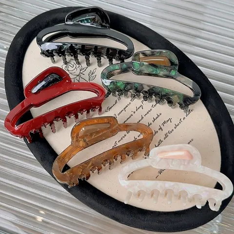 French Acetate Hair Claw Clip Large Hollow Shark Clip Vintage Marble Tortoise Pattern Hairpin For Women Daily Updo Accessories