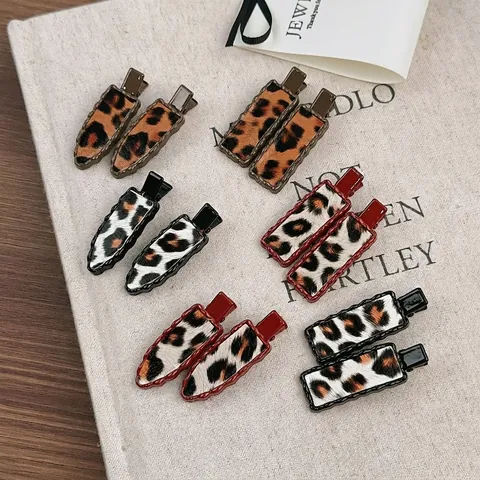 Vintage Leopard Print Duckbill Hair Clip Alloy Fabric Wavy Edge Bangs Clip Sweet Korean Style Minimalist Hair Accessories For Women